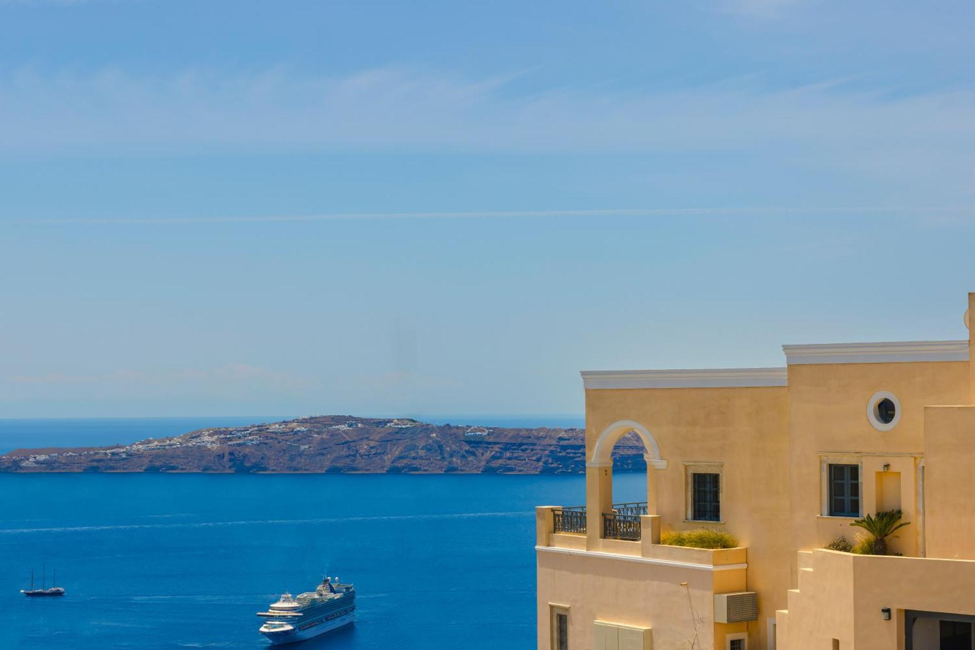 Archipel Mansion Villa Fira  Exterior photo